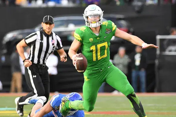 College Football Betting Prediction: Washington Huskies vs. Oregon Ducks