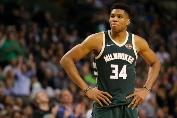 NBA Betting Pick and Prediction: Houston Rockets at Milwaukee Bucks