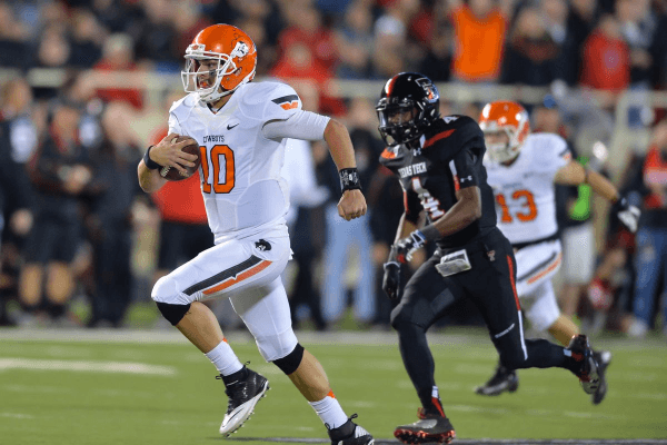 A Look Around College Football Betting News