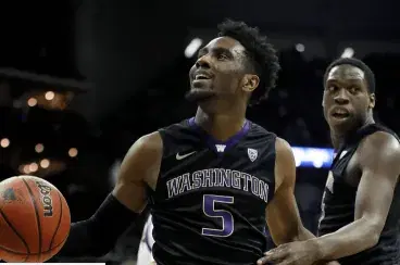 Oregon State Beavers at Washington Huskies Betting Preview