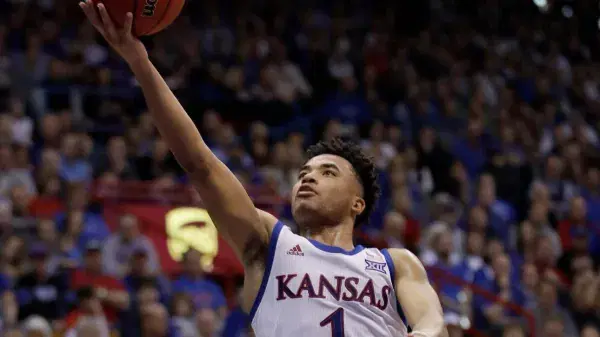 Texas Longhorns at Kansas Jayhawks Betting Preview