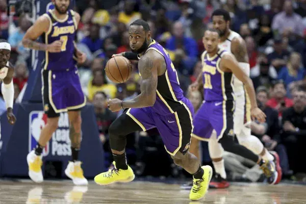 Philadelphia 76ers at Los Angeles Lakers Betting Preview