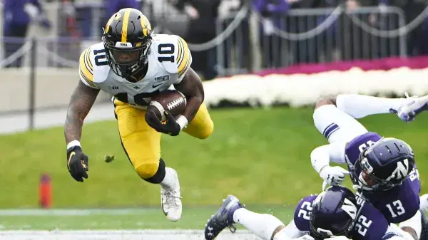 Iowa Hawkeyes at Wisconsin Badgers Betting Advice