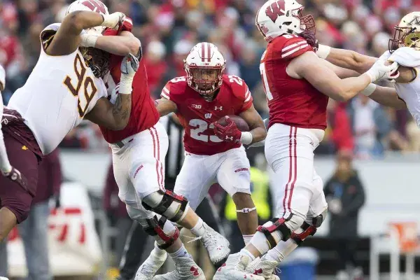 Pinstripe Bowl Betting Pick: Miami Hurricanes vs. Wisconsin Badgers