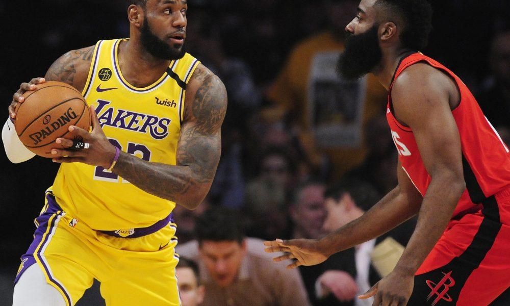 Lakers Seem Like Clear Favorites to Beat the Rockets on Tuesday