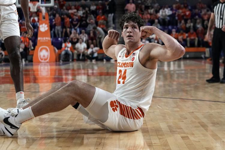 #16 Clemson vs Miami Odds & Predictions | January 3, 2024