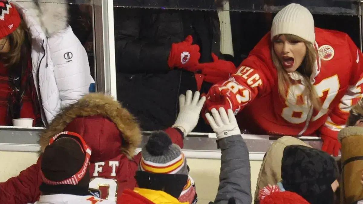 Super Bowl 58 Betting: 3 Taylor Swift and Celebrity Prop Bets