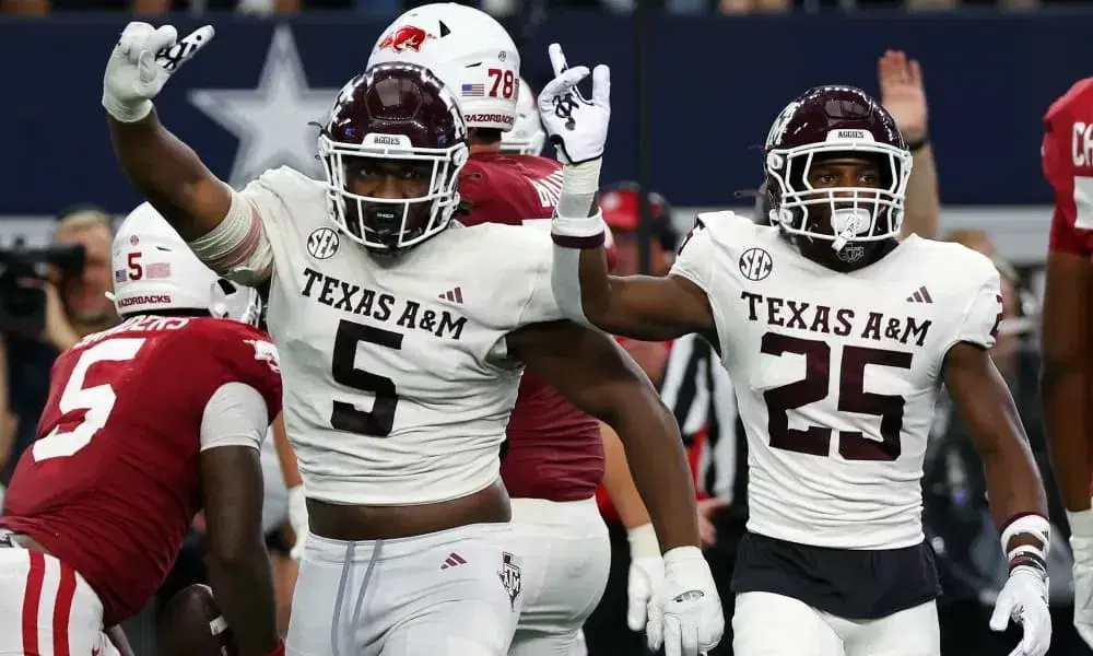 #7 Notre Dame vs #20 Texas A&M: NCAA Football Predictions & Best Bets (8/31)