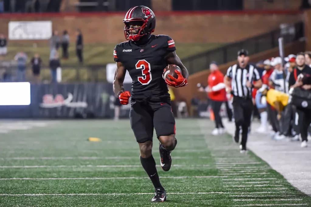 Wednesday NCAA Football Predictions, Odds & Best Bets (10/16)