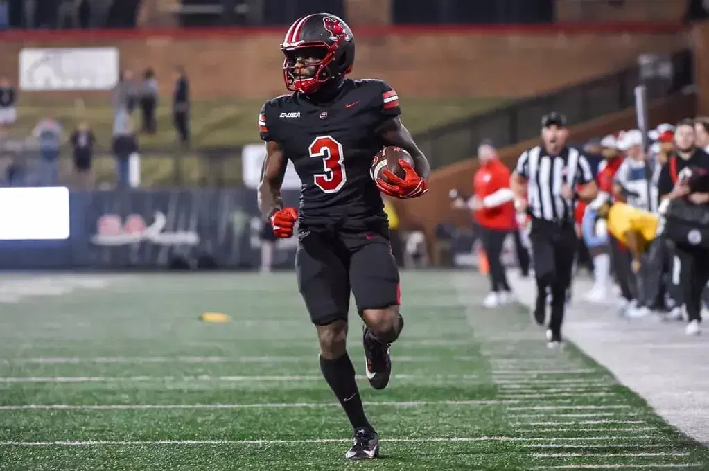 Wednesday NCAA Football Predictions, Odds & Best Bets (10/16)