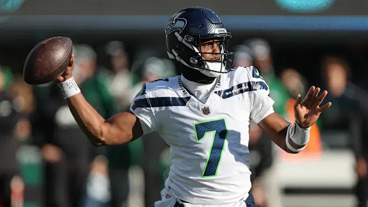 Seattle Seahawks vs Arizona Cardinals: Odds, Predictions & Key Insights | December 8, 2024