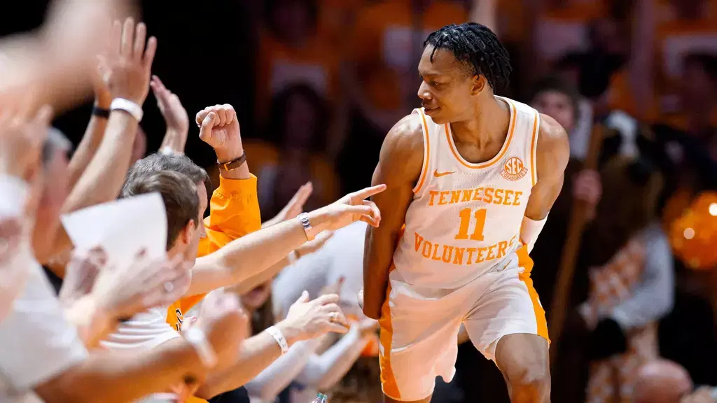 #4 Tennessee vs Ole Miss: Odds, Predictions & Key Insights | March 5, 2025