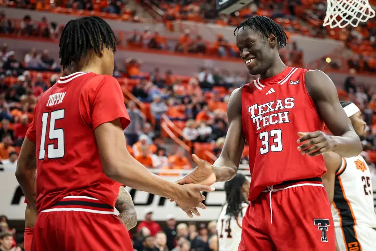 #10 Arkansas vs #3 Texas Tech: Sweet 16 Odds & Best Bets (3/27)