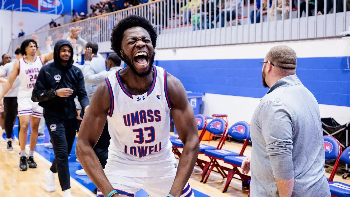 UMass Lowell vs Maine: Odds, Predictions & Key Insights | March 4, 2025