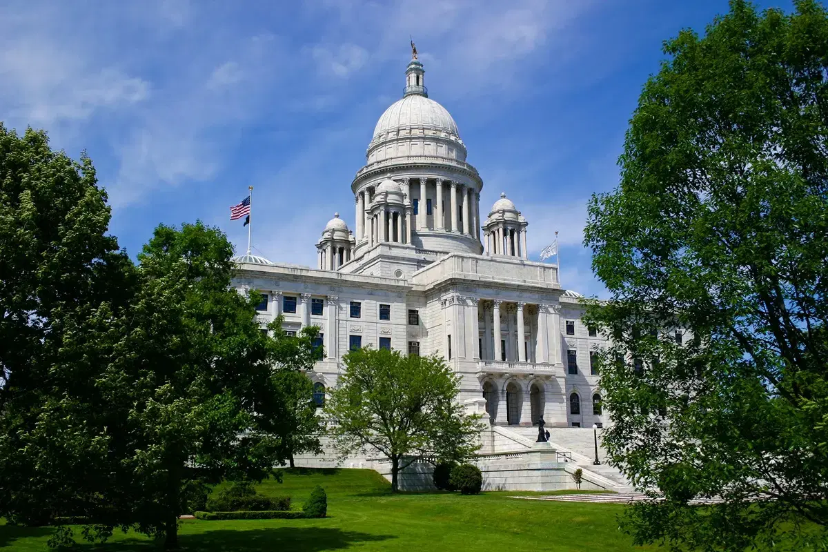 Rhode Island Online Gambling Bill Revisited, Heads to House Floor