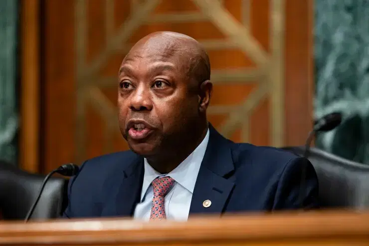 US Crypto Bill Will Pass in September, Sen. Tim Scott States