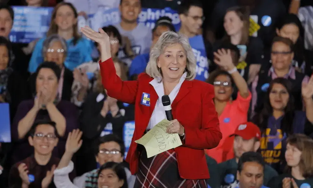 Congresswoman Titus Files FAIR BET Act to Reverse Loss Cap