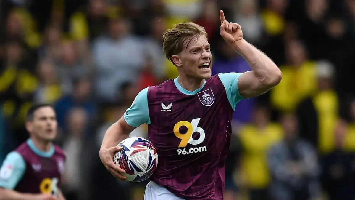 Zian Flemming has nine goals for Burnley since making the club's top squad - Leeds United Burnley Picks