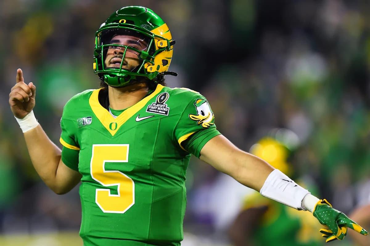 Dante Moore and Oregon would be my pick to win the National Championship this season - NCAA Football Top 25 Rankings