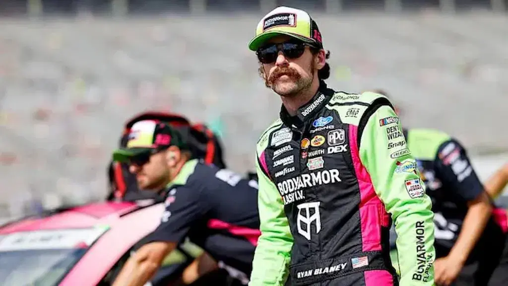 NASCAR Cup Series Quaker State 400 Predictions & Picks: Will Saturday Speed Lead to Sunday Success for Penske?