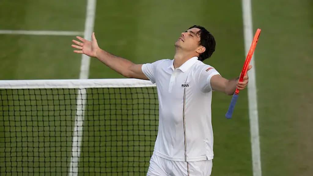 Wimbledon 2026 Day 10 Predictions, Picks & Wednesday Quarterfinals Schedule cover (American tennis star Taylor Fritz)