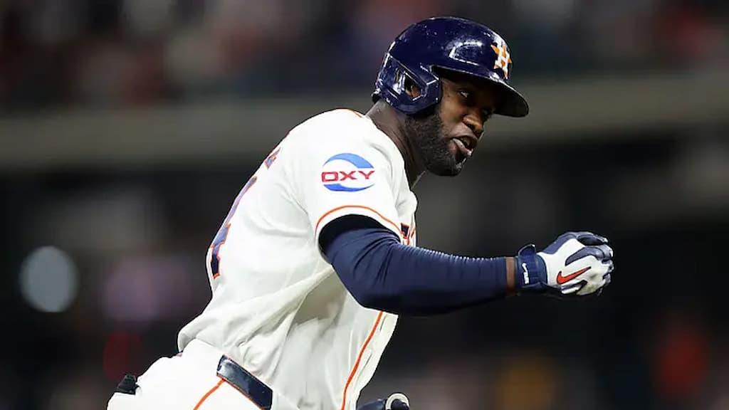 MLB Futures Betting Guide cover (Houston Astros slugger Yordan Alvarez)