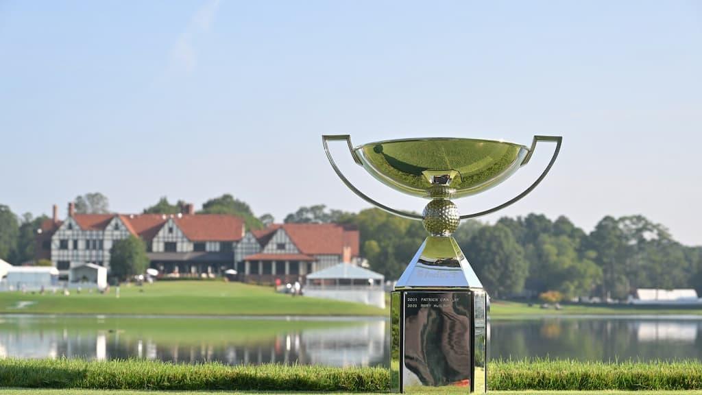 FedEx Cup Betting Guide cover (FedEx Cup champion trophy)