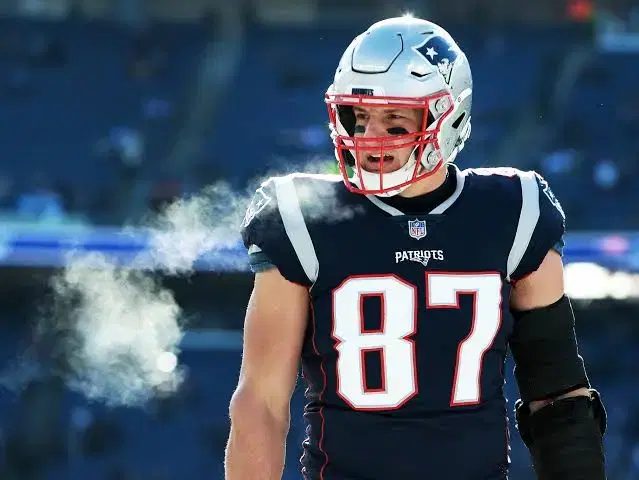 BetOnline NFL Odds: 2027 Football Hall of Fame Favorites