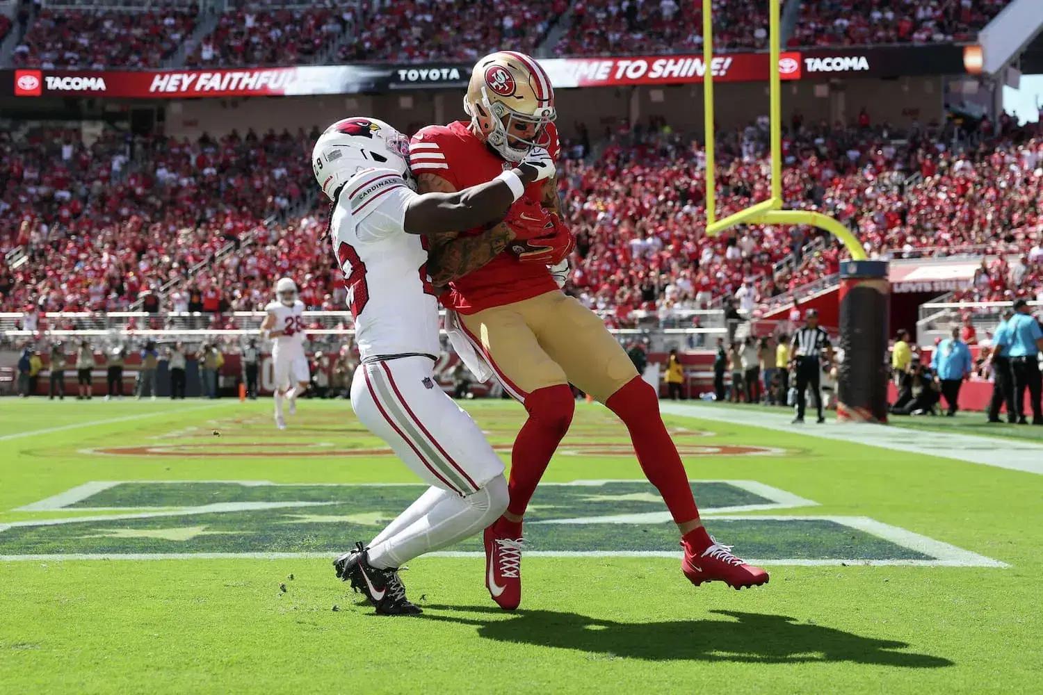 Monday Night Football: Commanders vs. 49ers — NFL Expert Picks & Predictions (10/19)