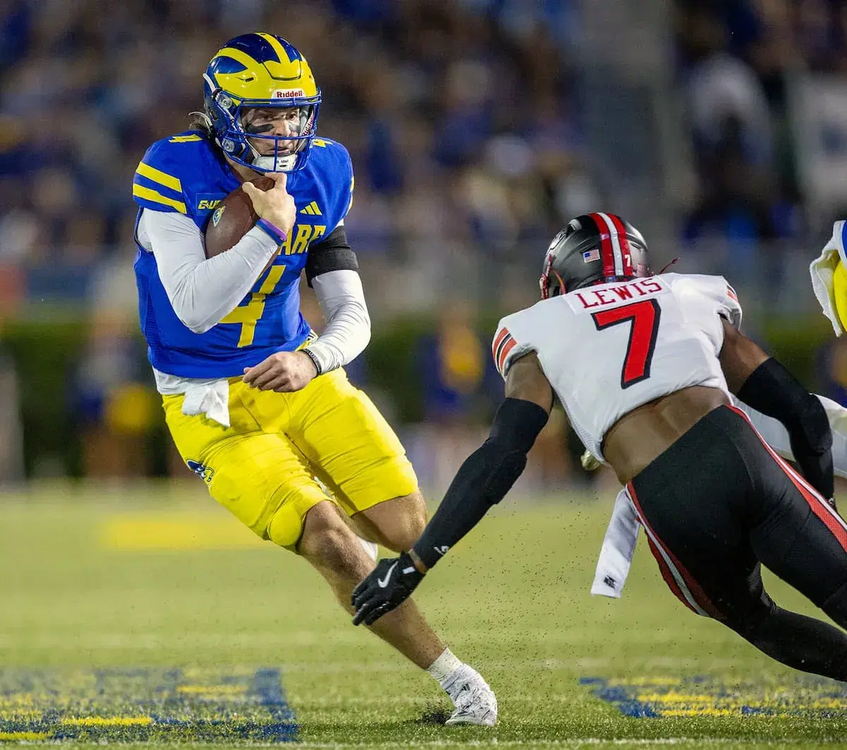 Delaware vs. Western Kentucky Best Bets: NCAA Football Expert Picks & Predictions (10/27)