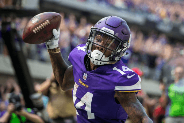 Vikings Head into MNF as Road Favorites vs Bears