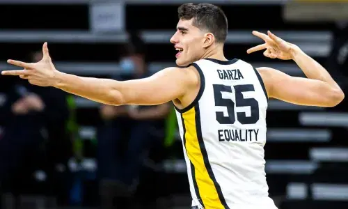 The No.1 Gonzaga Face-Off with the No.3 Iowa in a Marquee Matchup on Saturday.