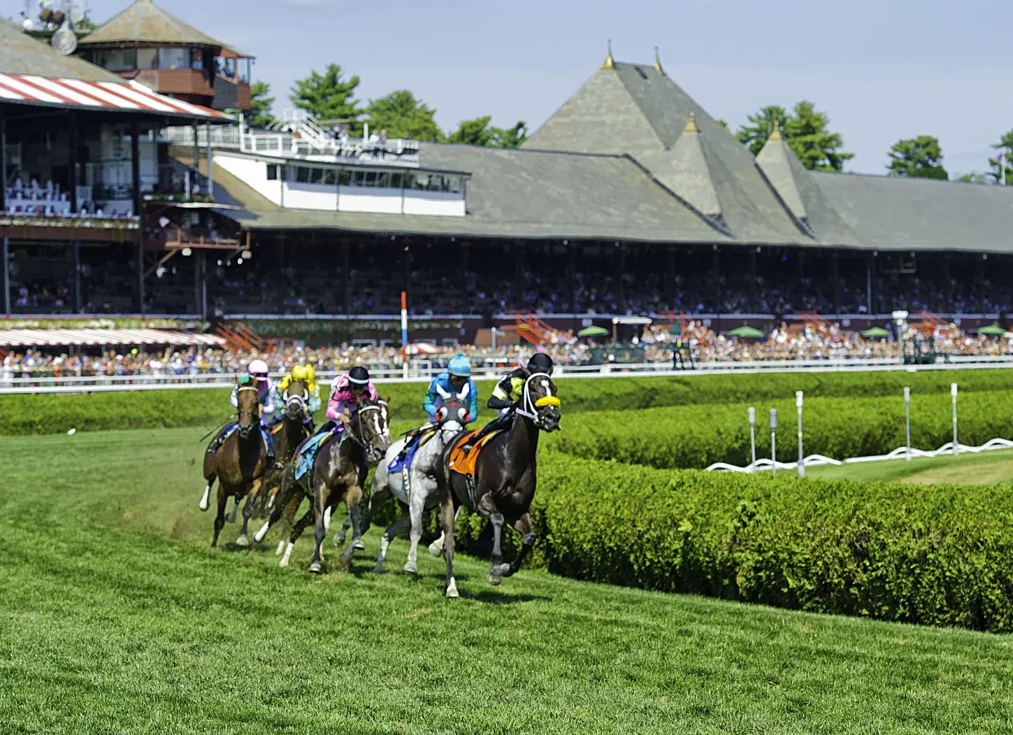 Saratoga Racing August 11 – Race 8 Analysis, Picks & Best Bets