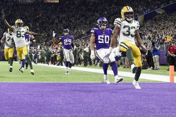 Packers Keep Top NFC Seed Hopes Alive With Road Win