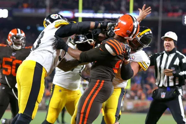 Steelers Without Pouncey For Divisional Tilt vs. Bengals