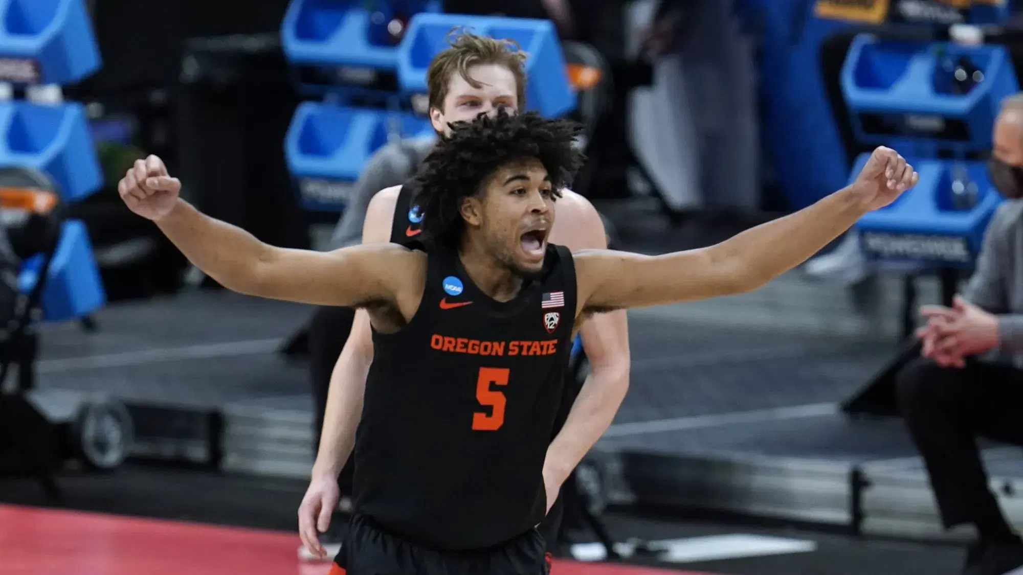 Underdogs and Unders Dominated the First Two Rounds of March Madness