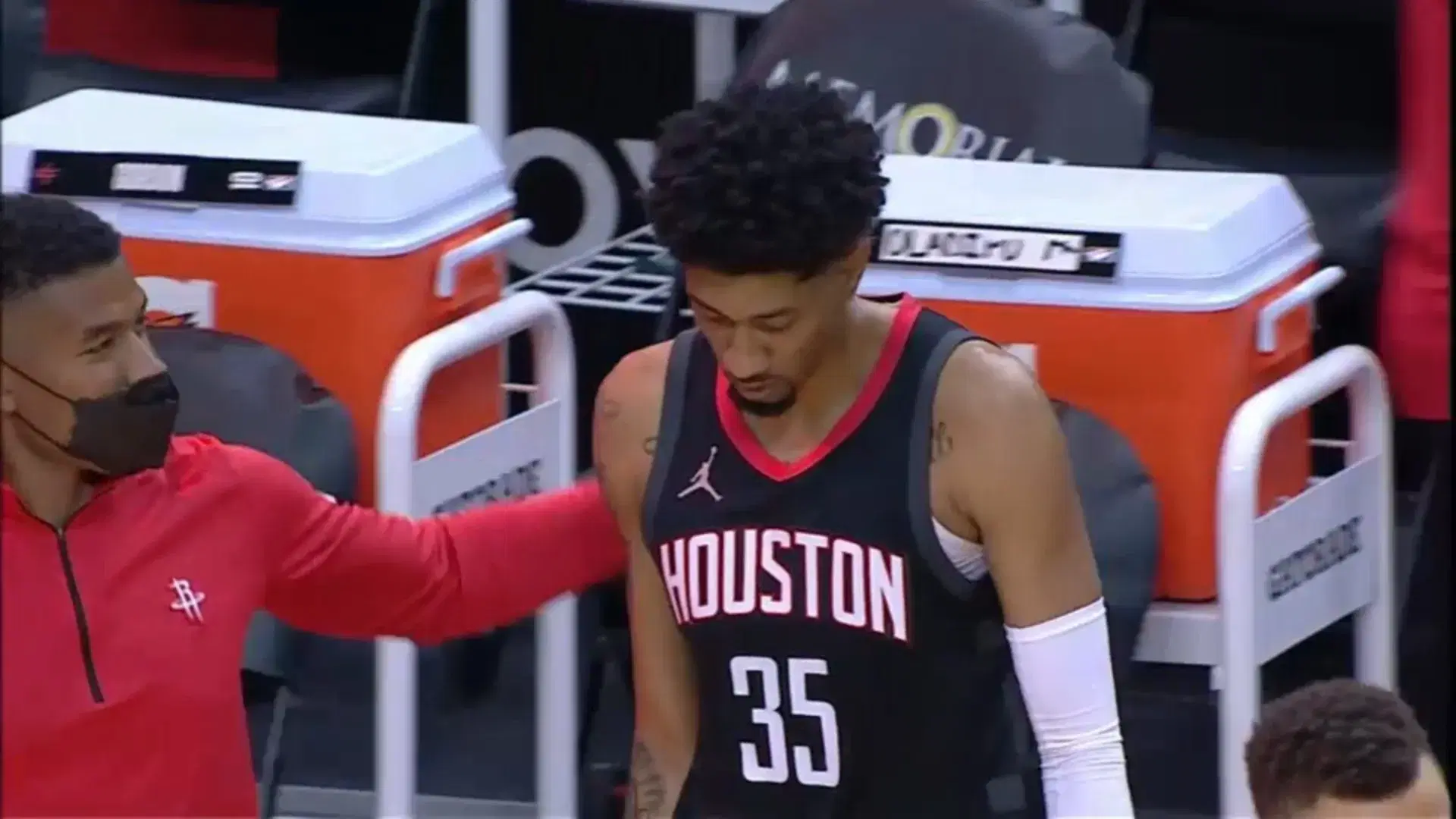 Whose Long Losing Streak Will End Tonight as Rockets Host Raptors?