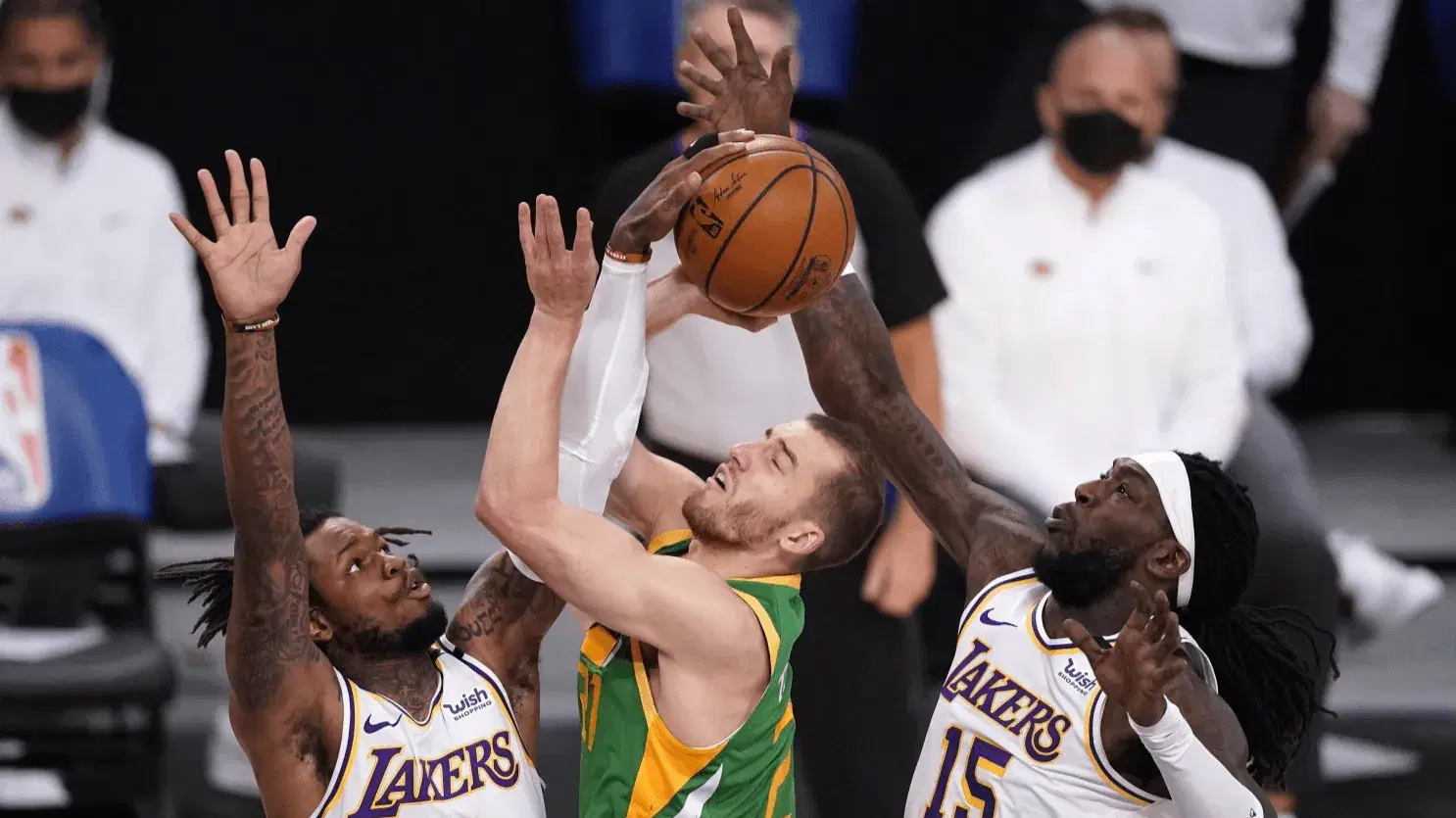 Lakers vs Jazz Betting Preview: NBA’s Top Team is Just 3-7 ATS This Month