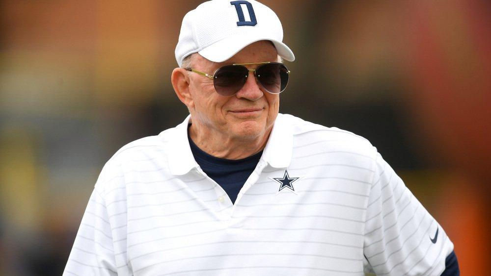 Dallas Cowboys’ Jerry Jones pushes the Texas sports betting conversation