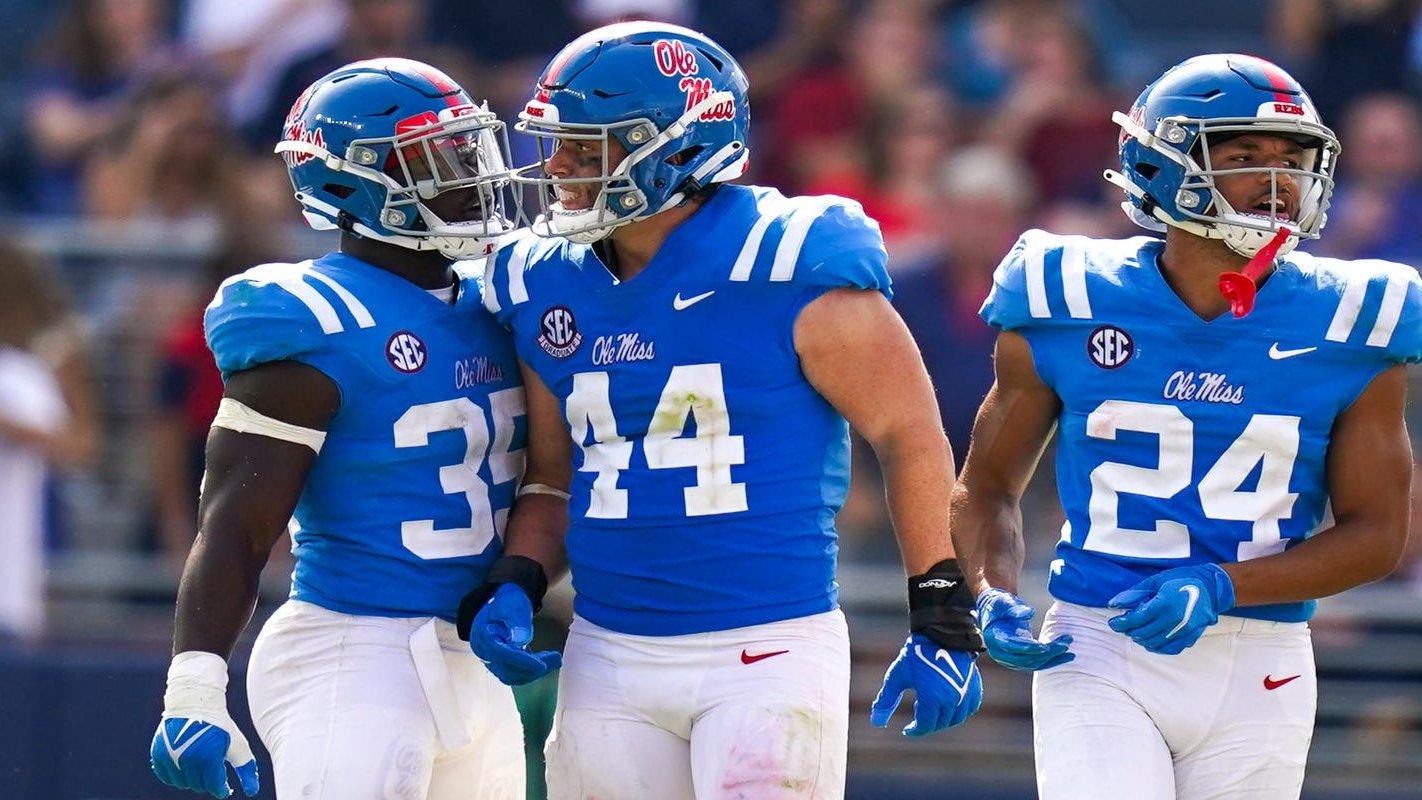 Texas A&M Aggies vs Ole Miss Rebels Bettin Preview: Aggies, Rebels Look to Keep SEC West Hopes Alive in Oxford