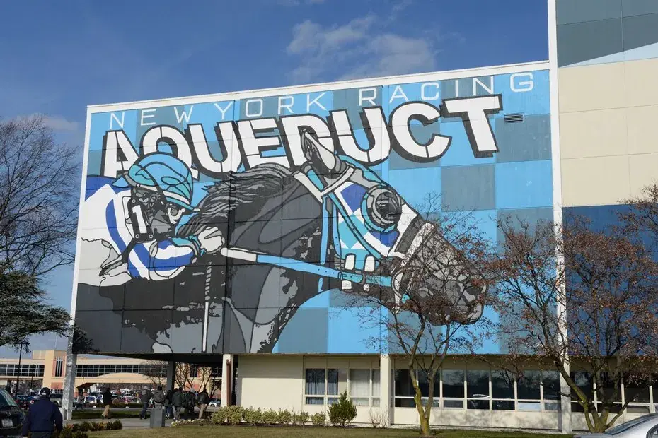 Aqueduct Sunday 12/19: Gravesend and Queens County Analysis