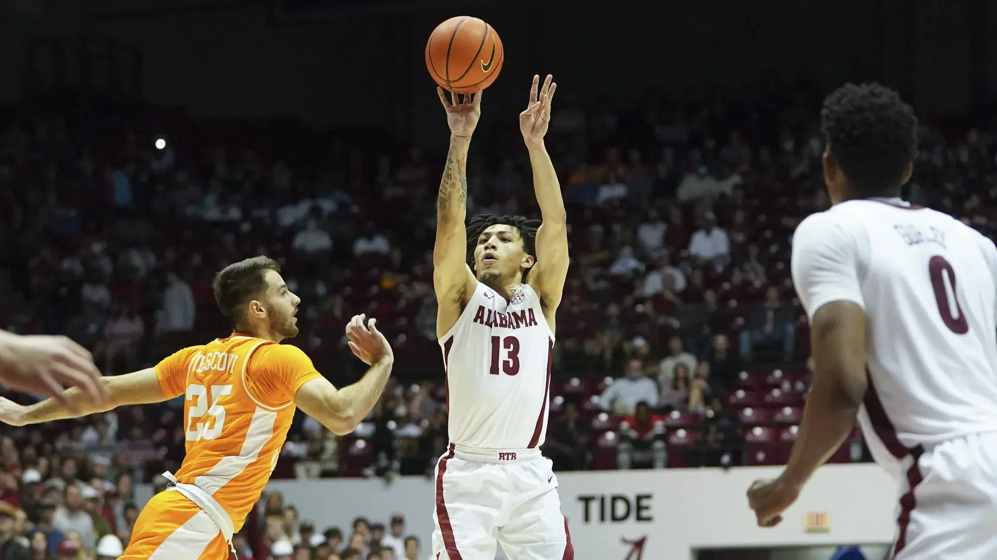 Alabama vs Florida College Basketball Prediction and Best Bet: Tide to Roll Out of Gainesville With 2-0 SEC Mark