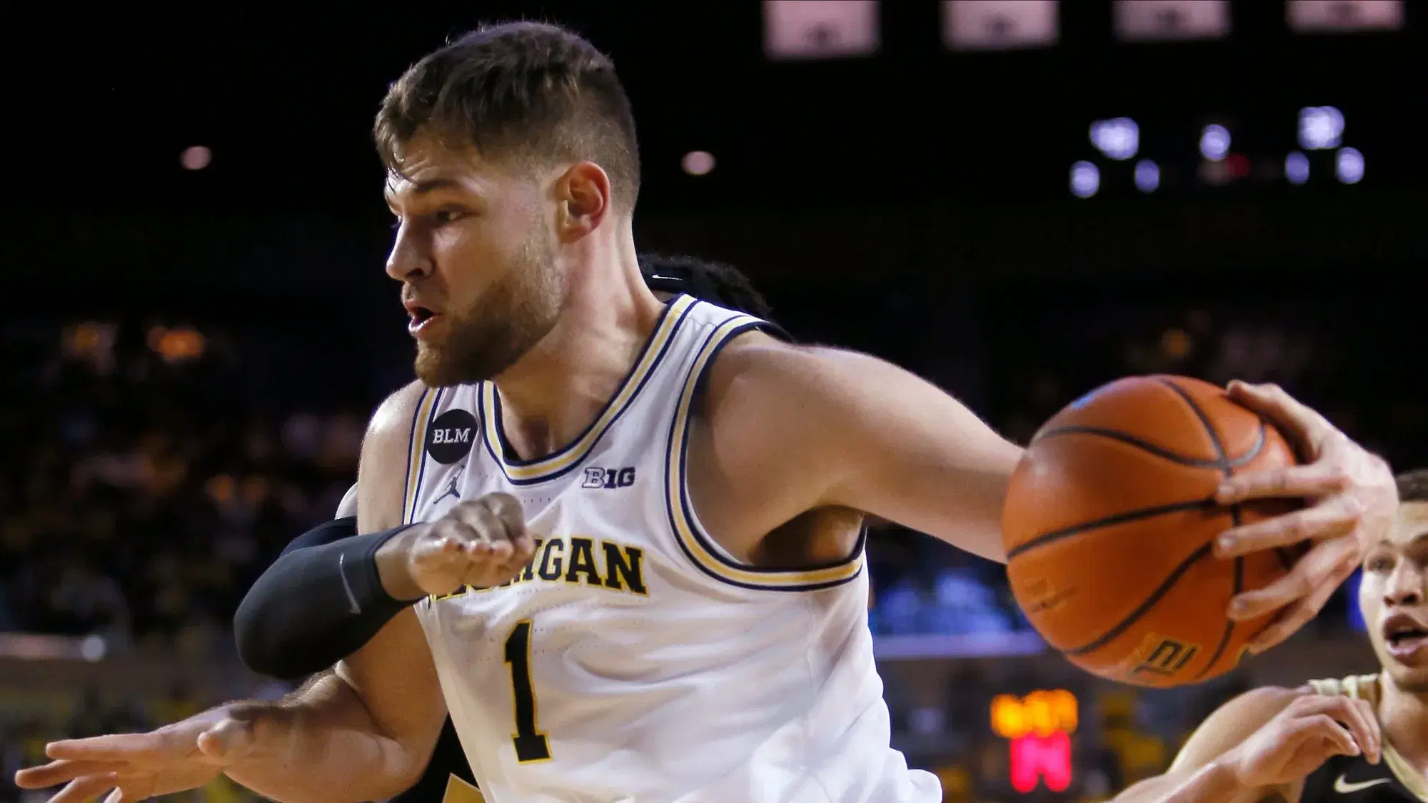 Michigan State vs. Michigan Basketball 3/1 Game Odds & Picks