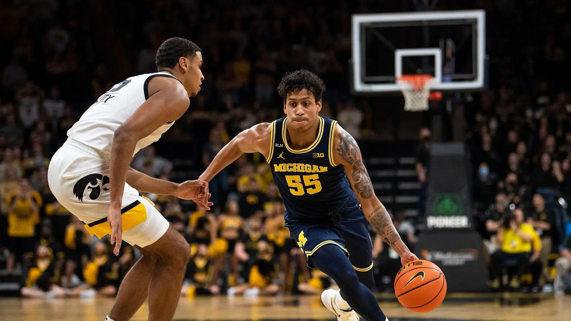 Iowa vs. Michigan Basketball Prediction & Odds (3/3/22)