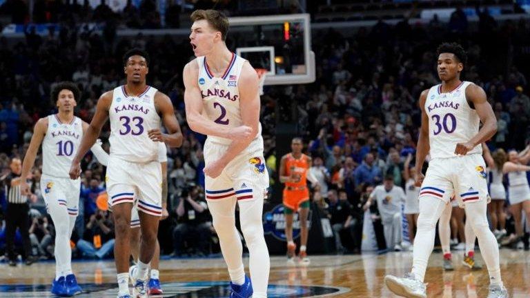 Villanova-Kansas Men’s Final Four Prediction, Picks & Odds