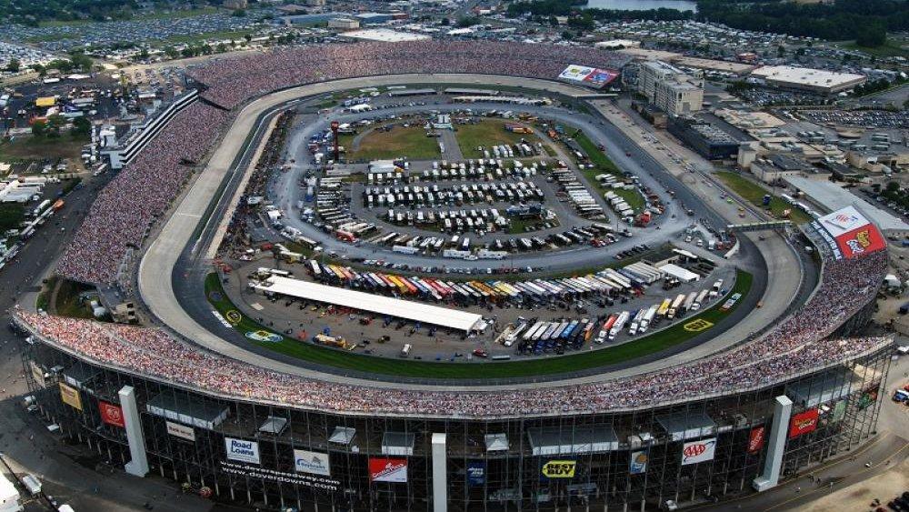 NASCAR Cup Series DuraMAX Drydene 400: Back Larson to deliver at Dover