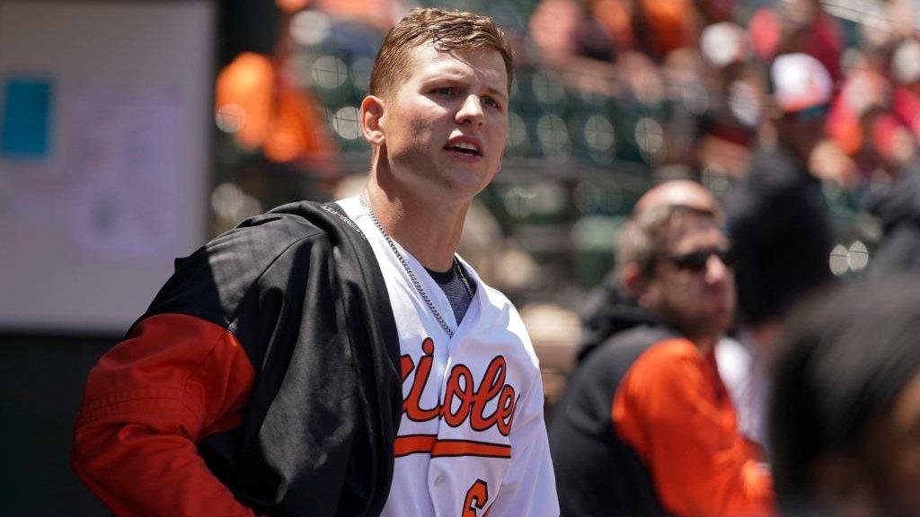 Tyler Wells pitching against the Yankees tonight