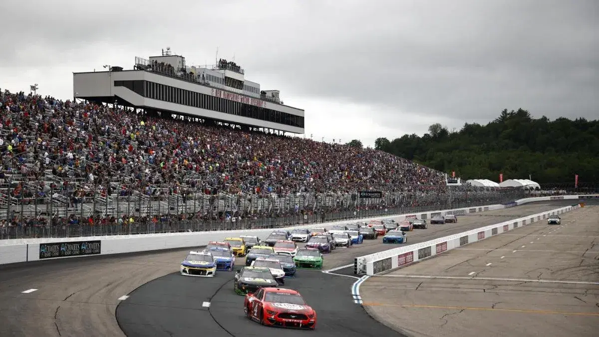 NASCAR Cup Series Ambetter 301 at New Hampshire Odds and Best Bets: Truex Jr. Takes Pole With 5 Drivers Tied for the Shortest Odds