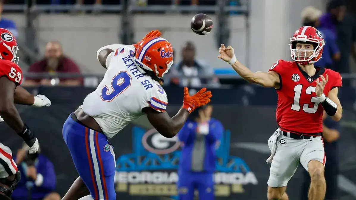 Tennessee vs. Georgia Betting: Nation’s top two to tussle for SEC East supremacy in Athens