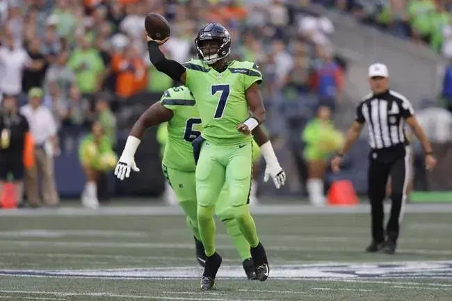 Seahawks vs Rams Prediction & Picks for NFL Week 13